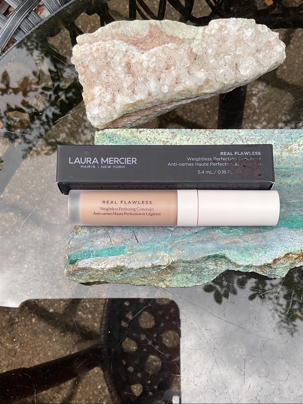 laura mercier Real Flawless Concealer - Beige Nude